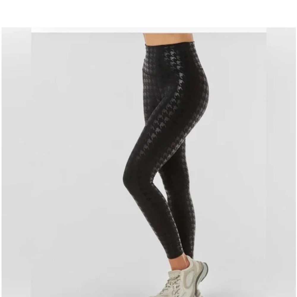 Black Houndstooth Leggings